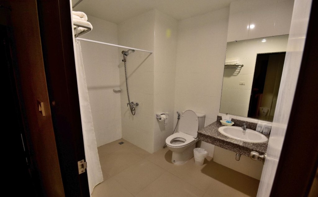 Прачуапкхирикхан: Prachuap Beach Hotel