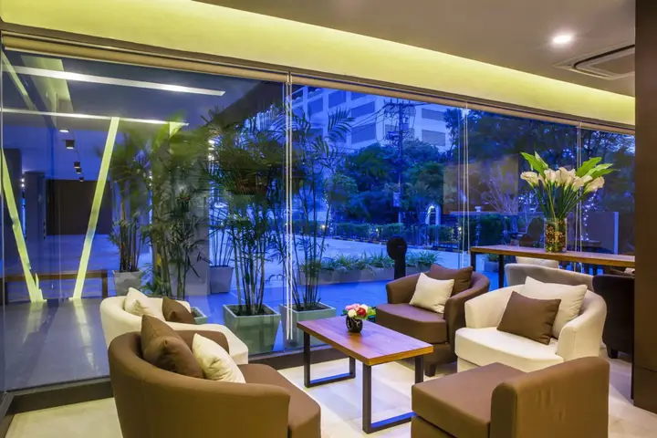 Бангкок: Livotel Hotel Kaset Nawamin Bangkok