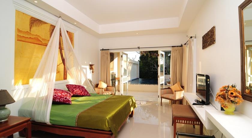 Кату: The Cabana Pool Suite