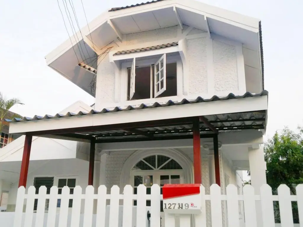 Паттайя: Vattui Beach Villa Jomtien