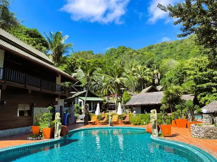 Пхукет: Boomerang Village Resort Kata