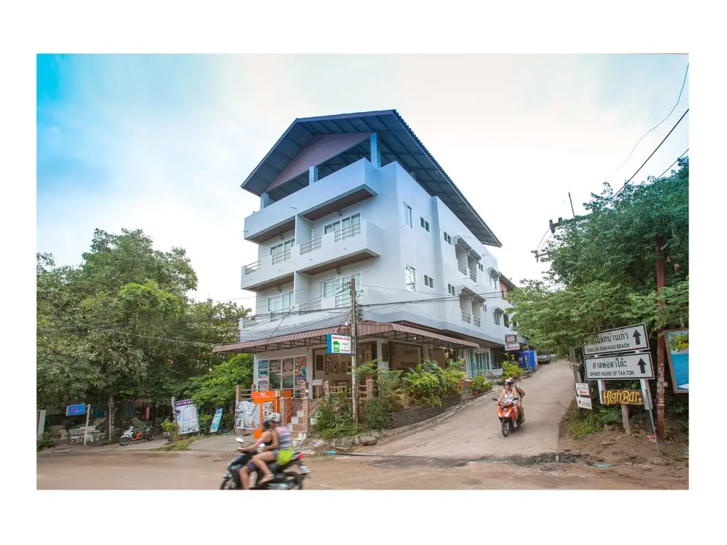 Остров Тау: Namhasin House
