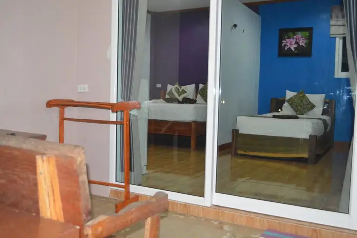 Ланта: Baan Long Beach