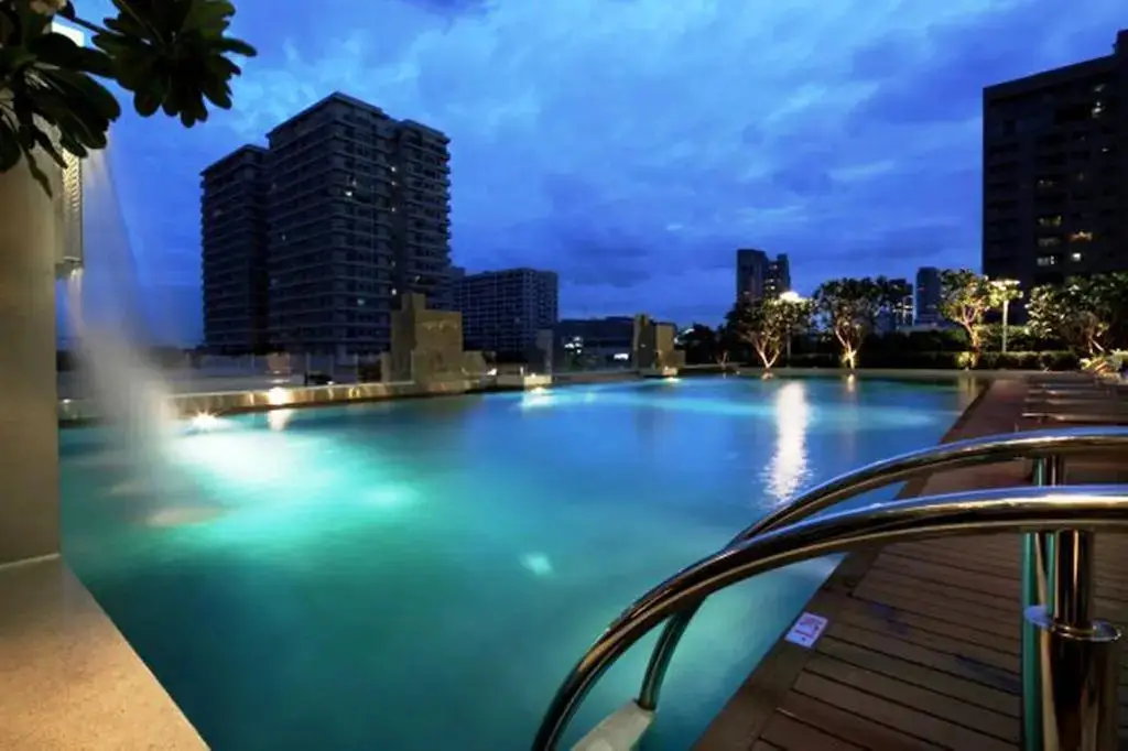 Бангкок: Ivy Thonglor 55