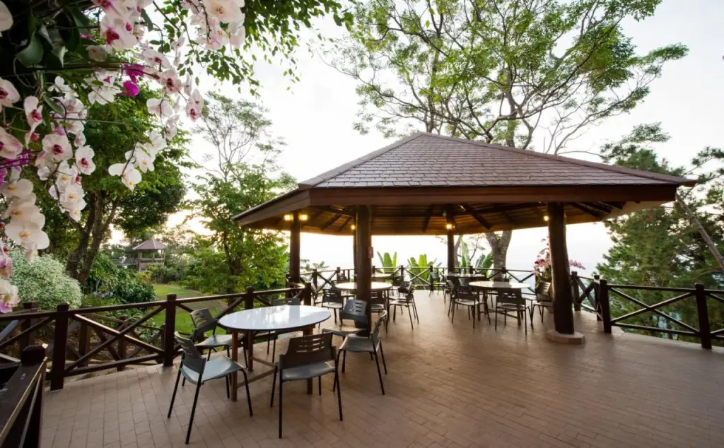 Мае Фа Луанг: Doi Tung Lodge
