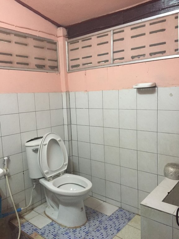 Мэхонгсон: Boondee House