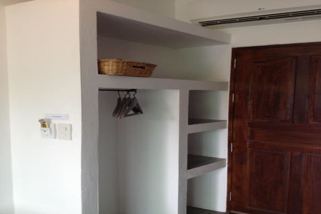 Остров Тау: Sairee Sairee Guesthouse