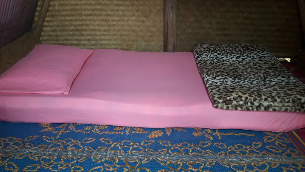 Паи: KK Hut
