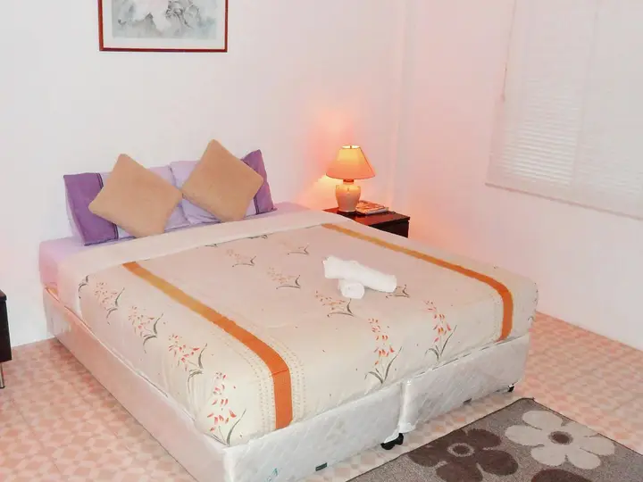 Хуахин: Corner Cafe Bed & Breakfast