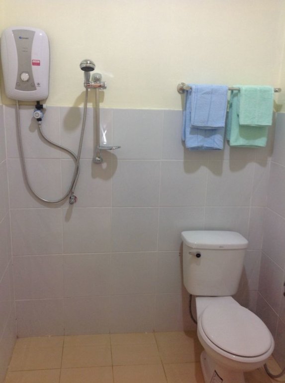 Сингбури: Carereen Boutique Resort