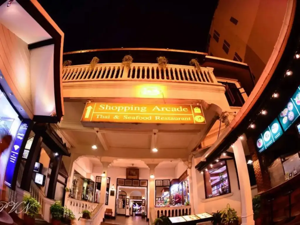 Бангкок: Silom Village Inn