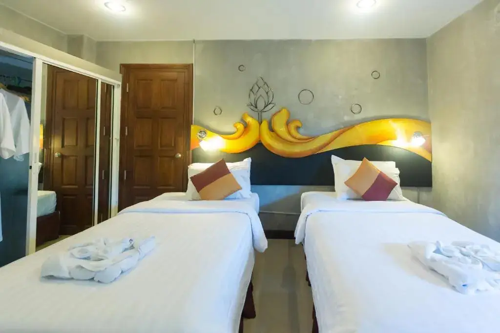 Кату: Baan Kamala Fantasea Hotel