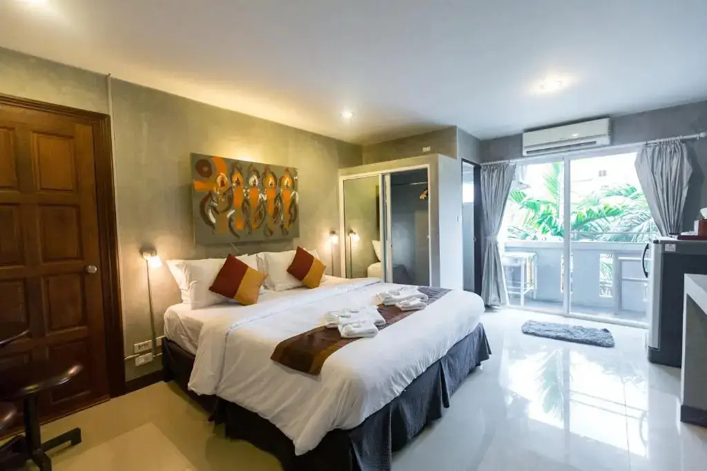 Кату: Baan Kamala Fantasea Hotel