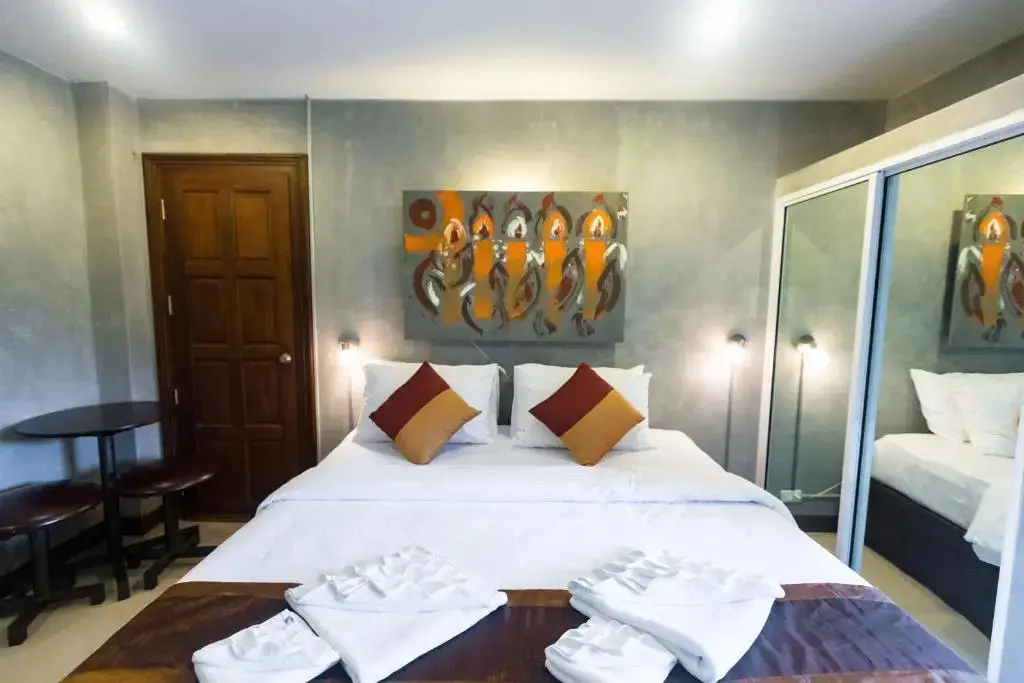 Кату: Baan Kamala Fantasea Hotel