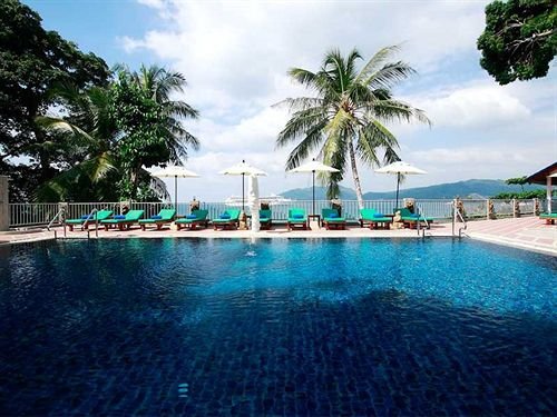 Кату: Blue Beach Club & Resort