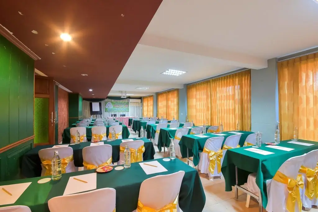 Чаам: Season Palace Huahin Hotel