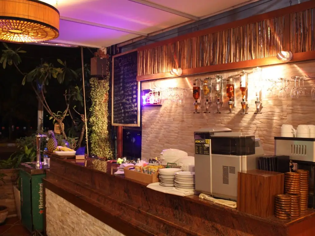 Паттайя: Opal House Hotel & Restaurant