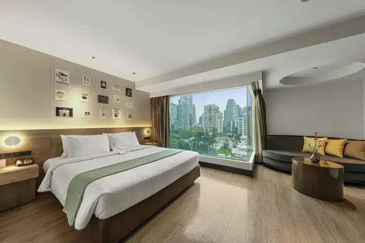 Бангкок: Отель Golden Tulip Mandison Suites
