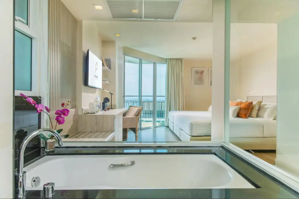 Паттайя: Pattaya Sea View Hotel