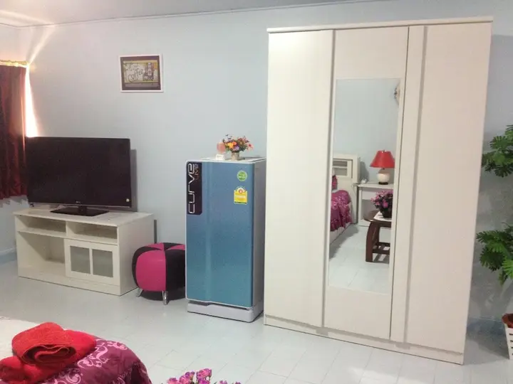 Паккрет: IMPACT Muang Thong Thani Service Condominium