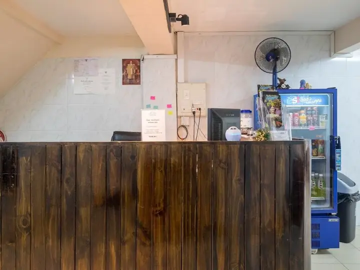 Бангкок: Yaya Guesthouse - Hostel
