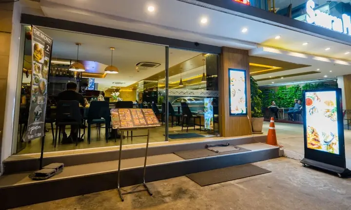 Бангкок: Samran Place Hotel