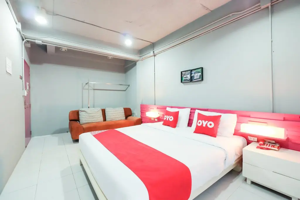 Кату: Madam Inn Patong
