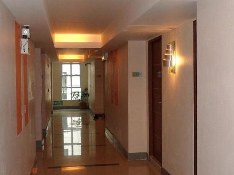 Бангкок: THE NARA-RAM 3 SUITE Boutique Service Apartment