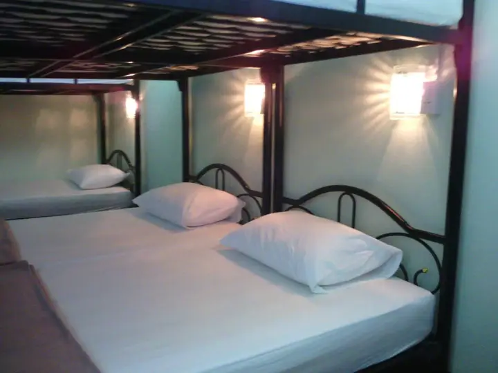 Ланта: Baan Mook Anda Hostel