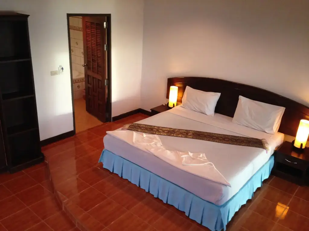 Ланта: Noble House Beach Resort