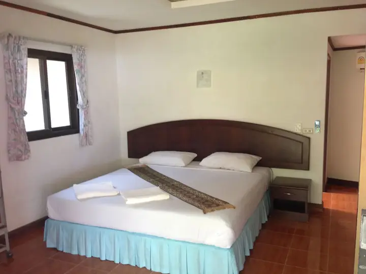 Ланта: Noble House Beach Resort