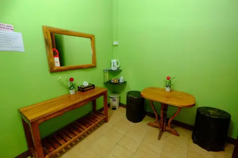Lanta Ala Guest House — фото 1