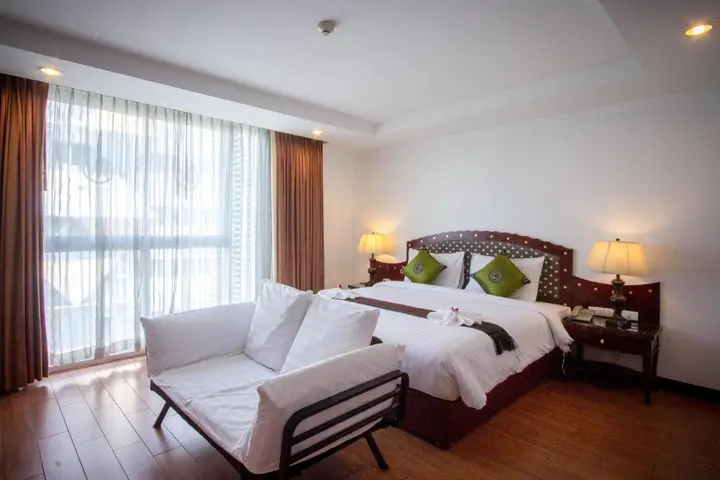 Бангкок: Nana Hiso Hotel