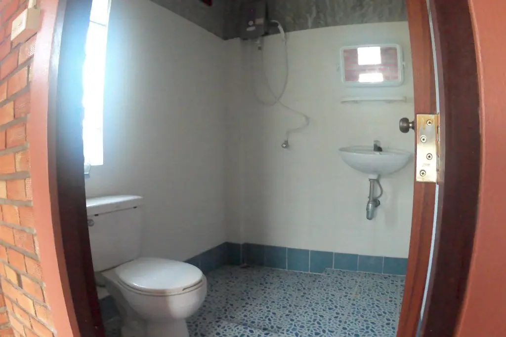 Ланта: Nice 'n Easy House
