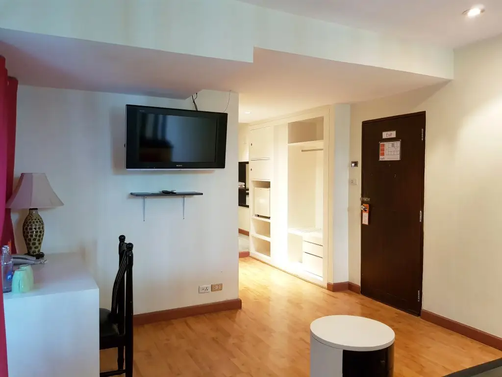 Бангкок: Studio Sukhumvit 18 by iCheck Inn