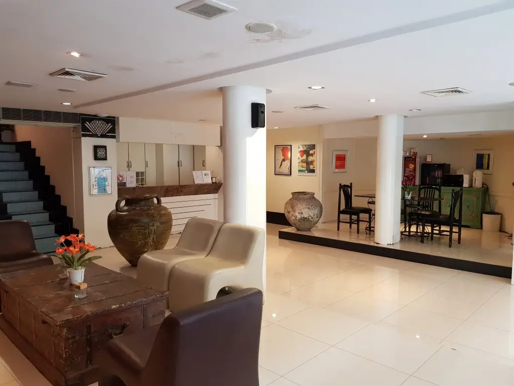Бангкок: Studio Sukhumvit 18 by iCheck Inn