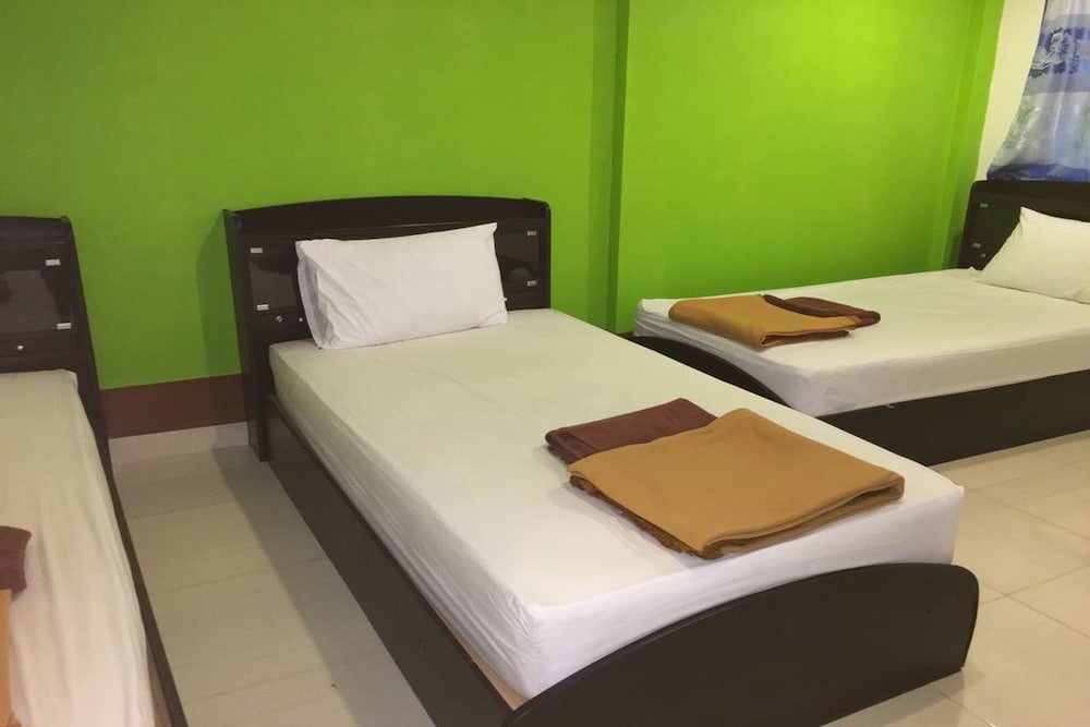 Пхи-Пхи-Дон: Lucky Guest House