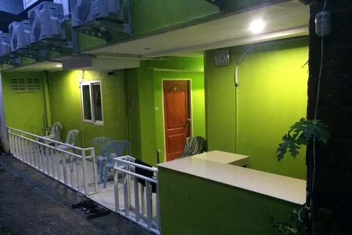 Пхи-Пхи-Дон: Lucky Guest House