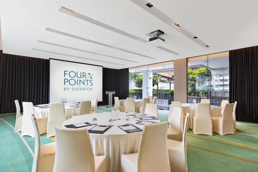 Бангкок: Four Points by Sheraton Bangkok, Sukhumvit 15