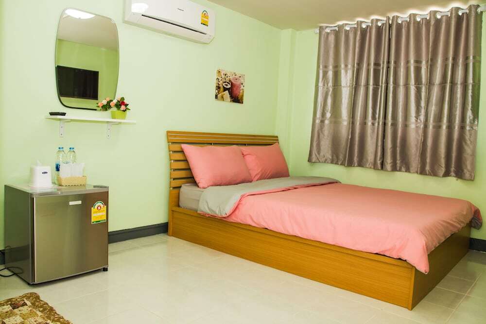 Чиангмай: The Scale House At Chiangmai