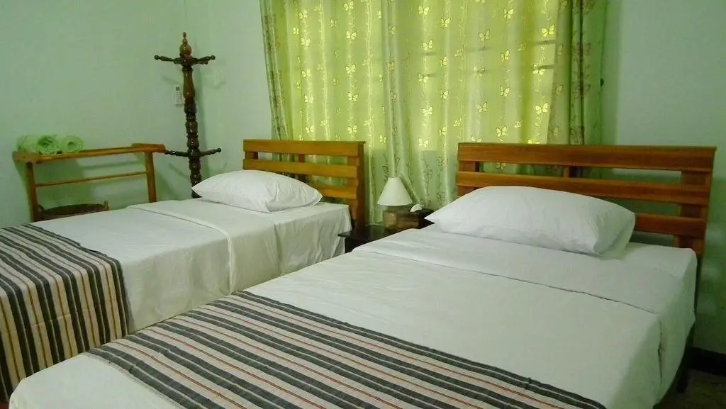 Чианграй: Heun Baan Rong Khun Resort