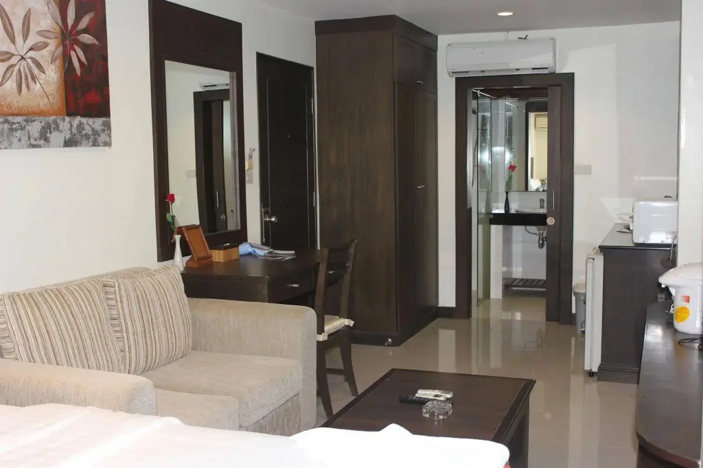 Паттайя: Sooksabai Jomtien Beach Hotel