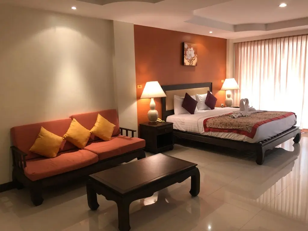 Паттайя: Sooksabai Jomtien Beach Hotel