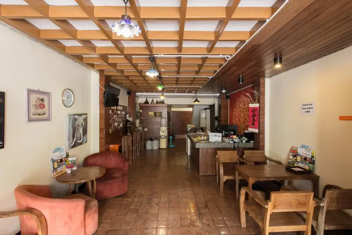 Чиангмай: B1 Guest House