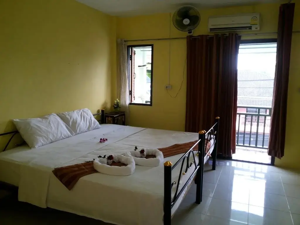 Као Лак: Parisia Guesthouse