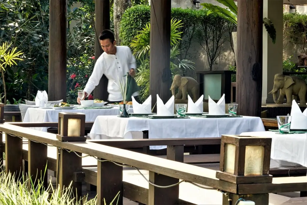 Паи: The Quarter Hotel