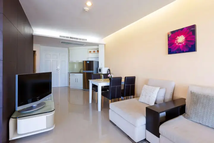 Хуахин: Baan Poolom Beachfront Condominium