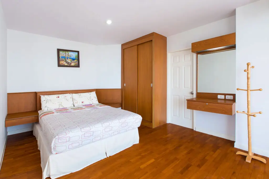 Хуахин: Baan Poolom Beachfront Condominium