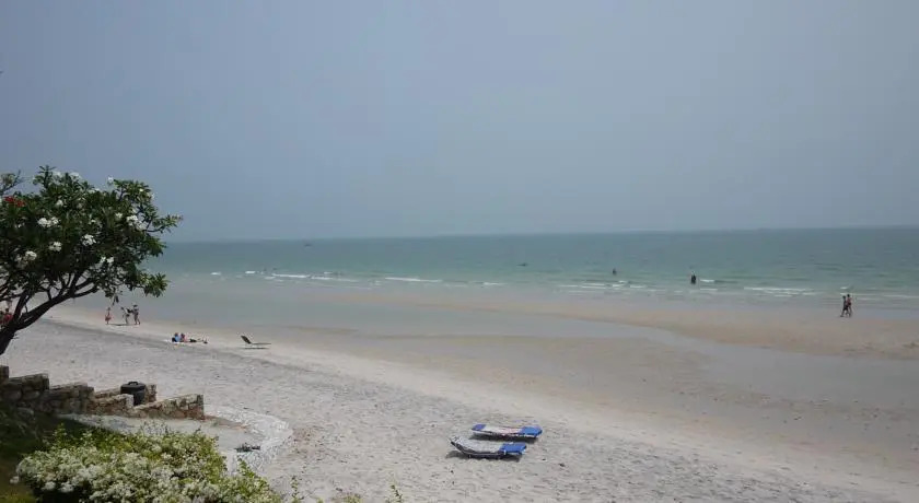 Хуахин: Baan Sanpluem Hua Hin