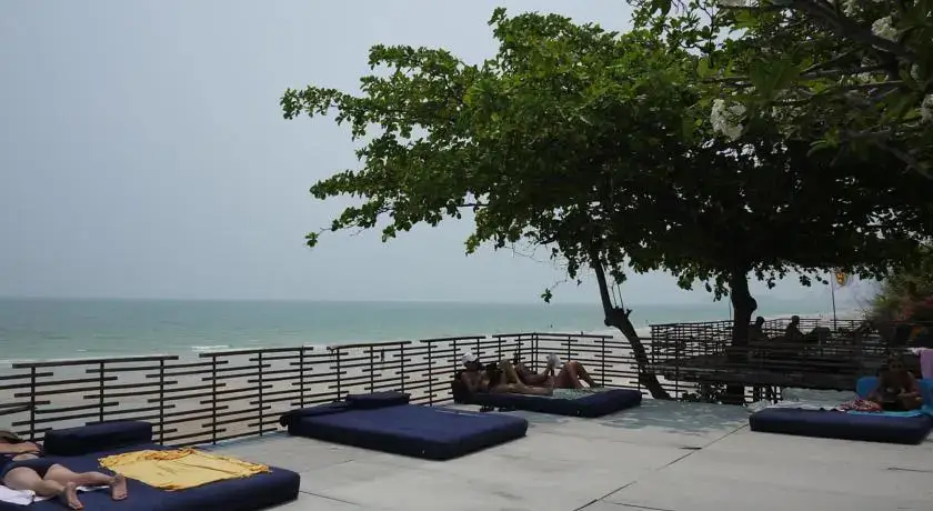 Хуахин: Baan Sanpluem Hua Hin